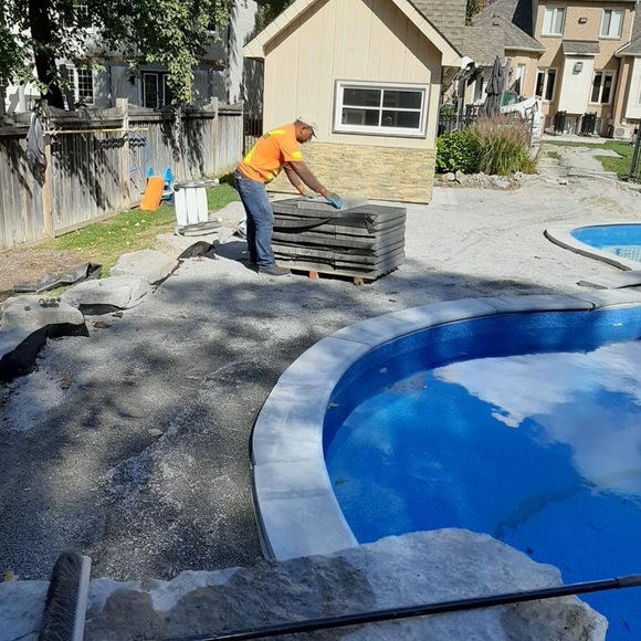 Le 9 De Givenchy Eyeshadow Palette - Picture 5 of 10